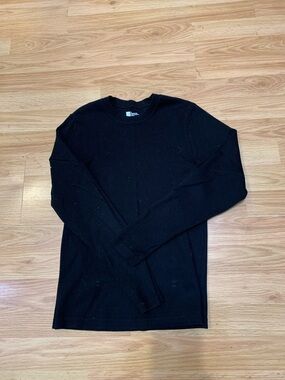 GAP Black Long Sleeve Crewneck top 100% cotton. 08/2005